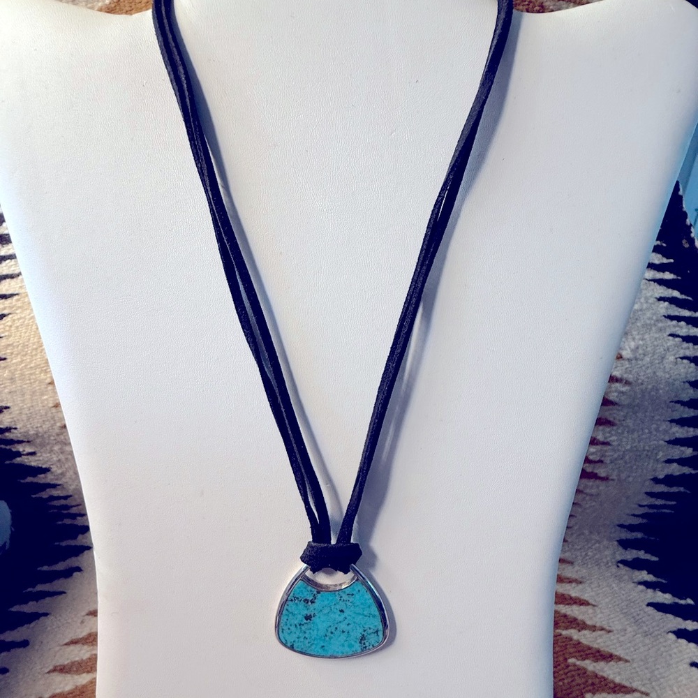 Jay King Vintage Reversible Turquoise Necklace with Suede Necklace Cord